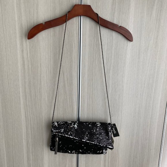 Franchi beaded a-symmetrical black silver clutch - Picture 12 of 12